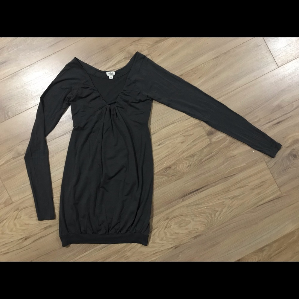 Wilfred women’s xsmall long sleeve dress or dressy top